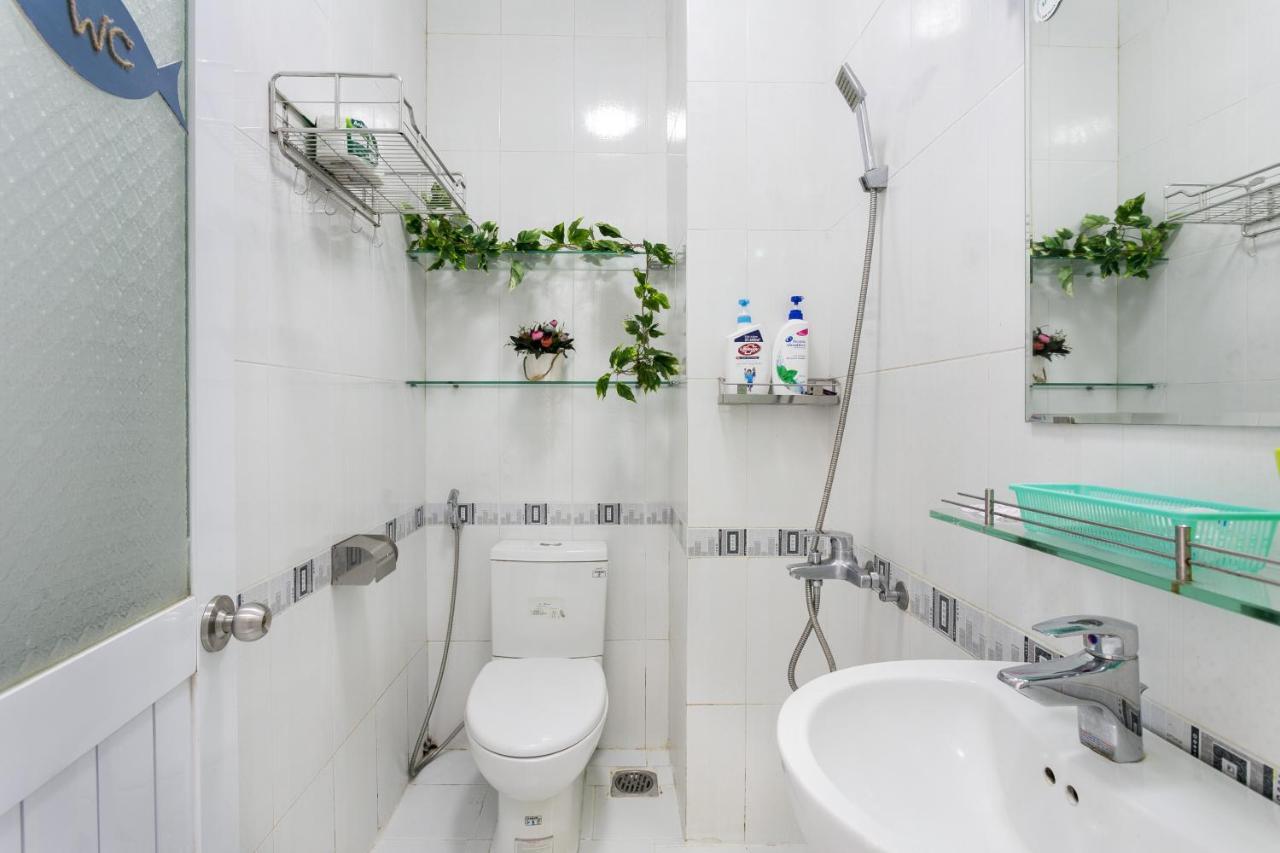 Qcub1 Homestay Хошимин Екстериор снимка